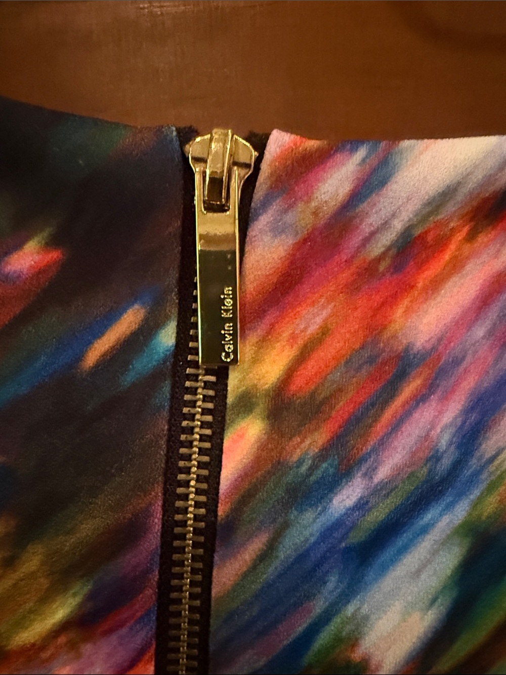 Multicolor Calvin Klein Abstract Print Sleeveless Sheath Dress - Picture 5 of 8